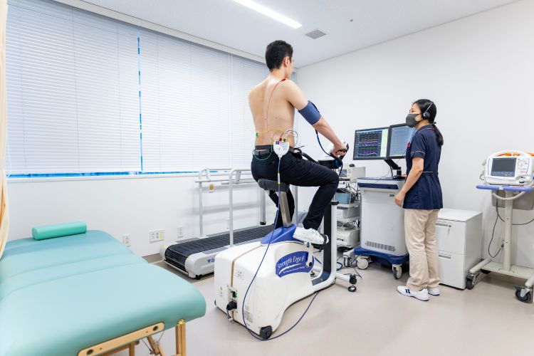 心肺運動負荷試験検査の様子